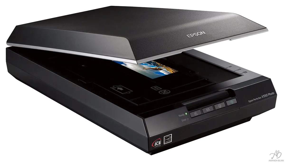 Epson V550 Photo Scanner Review and Giveaway
